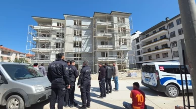 4. kattan düşen iki işçi ağır yaralandı!