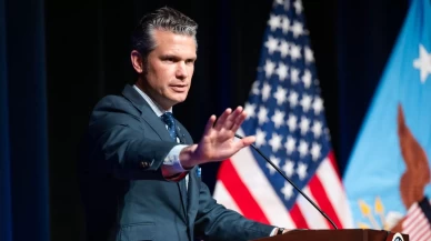 ABD'den İran'a tehdit: 'Kötü bir seçim yaparlarsa bombalar yağacak'