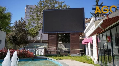 Antalya'da parkta erkek cesedi bulundu