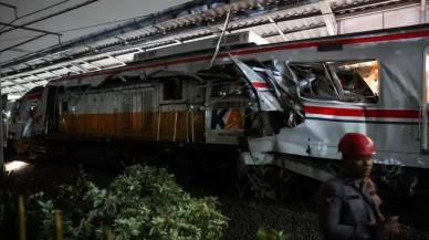 Endonezya'da tren kazası