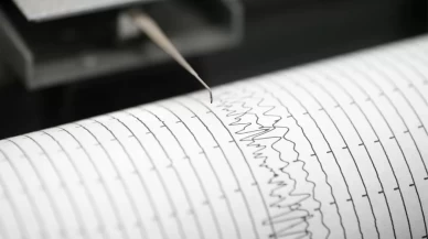 Japonya'da 7.4 büyüklüğünde deprem!