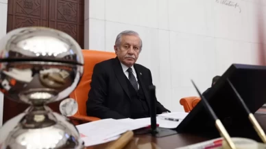 MHP'li Celal Adan’dan 23 Nisan mesajı: İşgal karanlığını boğan hürriyet meşalesi