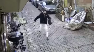 Kağıthane’de 'örümcek' hırsız kamerada: 3'üncü kata tırmanıp altınları böyle çaldı!