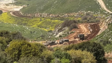 İsrail Lübnan'ın güneyini yerle bir ediyor: Sınır hattındaki evler havaya uçuruluyor!