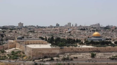 Mescid-i Aksa sabah namazıyla açılacak