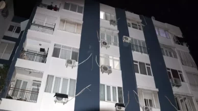 Elektrik prizden çıkan kıvılcım evi yaktı