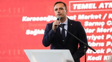 Bornova Belediyesi’nde yolsuzluk operasyonu: Başkan Eşki tutuklama talebiyle mahkemeye sevk edildi!