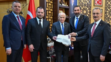 MHP Lideri Devlet Bahçeli’ye Trabzonspor’dan ziyaret!