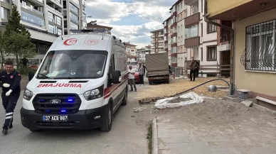 Üzerine tüp düşen işçi hayatını kaybetti