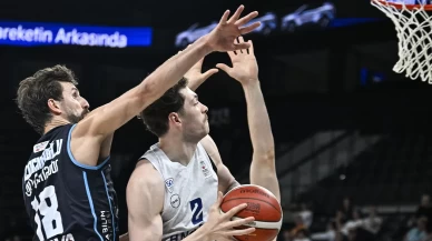 Play-off serisinde ilk raund Efes'in
