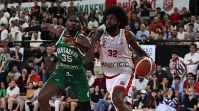 Karşıyaka lige son saniyede tutundu