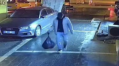 Hem soydu hem keyif çattı! Pişkin hırsıza polis darbesi: O anlar kameraya yansıdı