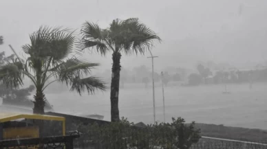 Meteoroloji'den beş il için kırmızı alarm: Şiddetli sağanak ve sel geliyor