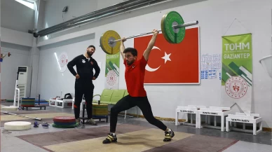 Milli halterci Harun Algül gözünü Arnavutluk'a dikti