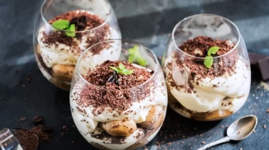 Mascarponeli ve espresso özlü tiramisu