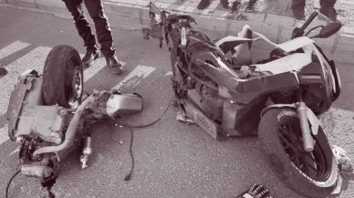 Motosiklet ikiye bölündü, sürücü ağır yaralı!