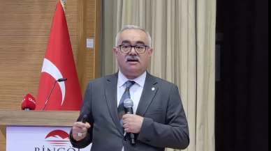 Bingöl'de 'Türk Havacılık Tarihi ve TUSAŞ' konulu konferans düzenlendi