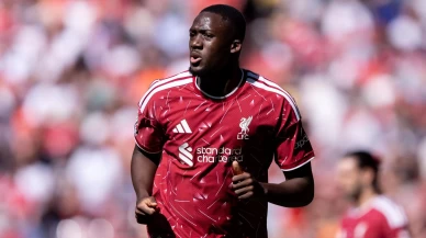 Ibrahima Konate Liverpool'dan ayrıldığını açıkladı