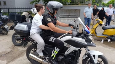 YKS'de okulu karıştıran Simay’ın imdadına trafik polis yetişti!