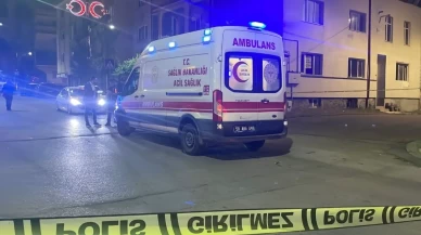 Sivas'ta iki grup arasında bıçaklı kavga!