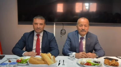 MHP'li Mehmet Taytak İl Başkanı Ahmet Kahveci ile bir araya geldi
