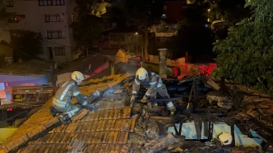 Gaziosmanpaşa’da gece yarısı korkutan yangın!