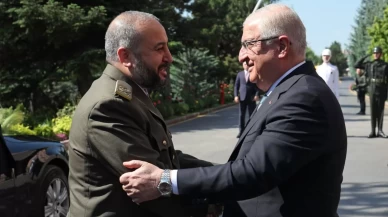 Ankara'da sürpriz zirve! Bakan Güler, Suriye Savunma Bakanı Kasra ile görüştü