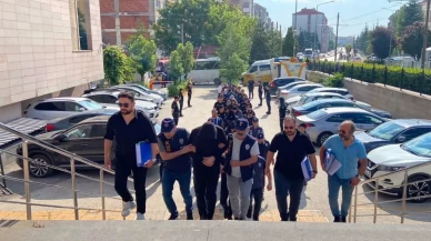 Yasa dışı bahis ve kripto para ağına büyük darbe! 14 şüpheli adliyede