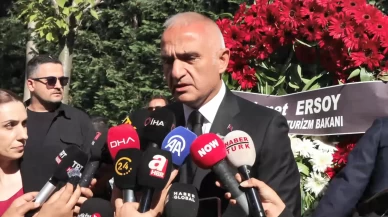 Bakan Ersoy'dan Kadir İnanır'a duygusal veda: Bir devir hiç geri dönmeyecek şekilde kapandı