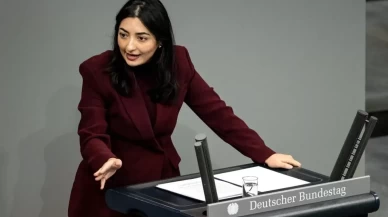 Alman bakanı taşıyan uçak Beyrut’a inemedi!