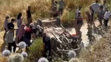 Bozova'da feci kaza: Şarampole yuvarlanan otomobilin sürücüsü hayatını kaybetti