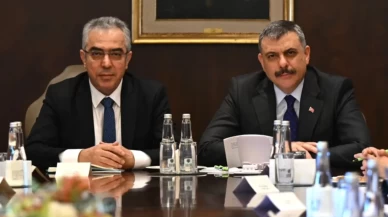 Bakan Çiftçi, Cumhurbaşkanlığı Hukuk Politikaları Kurulu Başkanvekili Uçum ile toplantı yaptı
