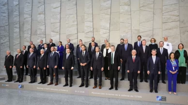 Brüksel'de kritik zirve: Bakan Güler NATO Karargahı'nda!