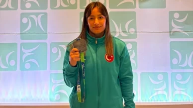Milli güreşçi Zerda Demir dünya ikincisi oldu