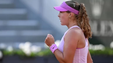 Mirra Andreeva Fransa Açık'ta çeyrek finale yükseldi
