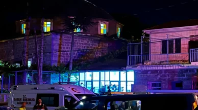 Camide cinayet! Tartıştığı 2 kişiyi bıçaklayarak öldürdü