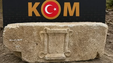 Tarihi eser kaçaçılarına büyük darbe: 2000 yıllık lahit taşı bulundu
