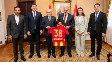 Kayserispor yönetiminden MHP Lideri Devlet Bahçeli’ye ziyaret