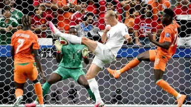 Haaland sahneye çıktı! Norveç son 16'ya turladı