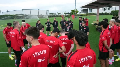 TBF Başkanı Türkoğlu'ndan millilere sürpriz ziyaret