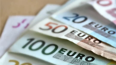Dolar ve euro bugün ne kadar oldu?