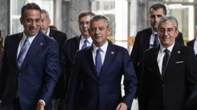 CHP’li Günaydın ve Başarır'ın Grup Başkanvekilliği düştü!