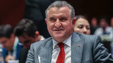 Bakan Bak’tan şampiyon Fenerbahçe Beko’ya tebrik