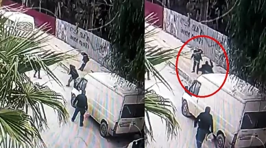 Kendisine bıçak çeken adamı kaldırım taşıyla öldürdü!