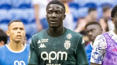 Beşiktaş'ın yeni transferi İstanbul'a iniyor