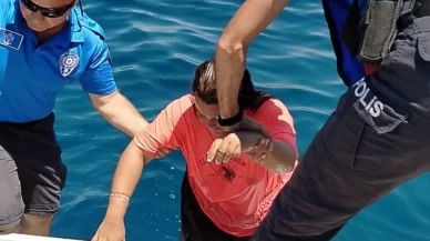 Kuşadası’nda akıntıya kapılan kadın kıyıdan 2 mil uzakta bulundu