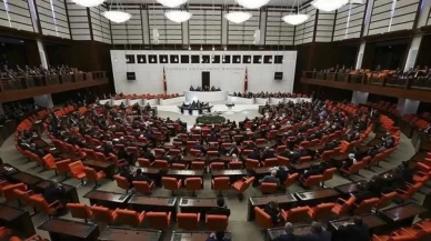 TBMM'de kritik torba yasa! Ehliyet, emekli maaşı, PTT ve havacılıkta büyük değişim