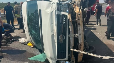 Hatay’da tarım işçilerini taşıyan minibüs devrildi