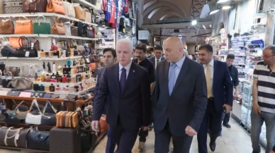 Davut Gül: Kapalıçarşı'nın ruhu esnafıyla yaşıyor