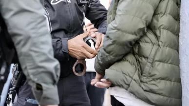 İsrail 40'tan fazla Filistinliyi gözaltına aldı!